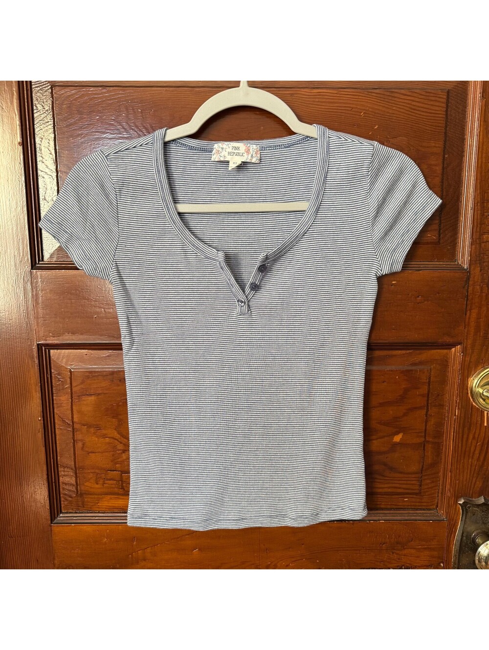 Downtown Casual Blue & White Striped Short Sleeve Henley Baby Tee Size Xsmall